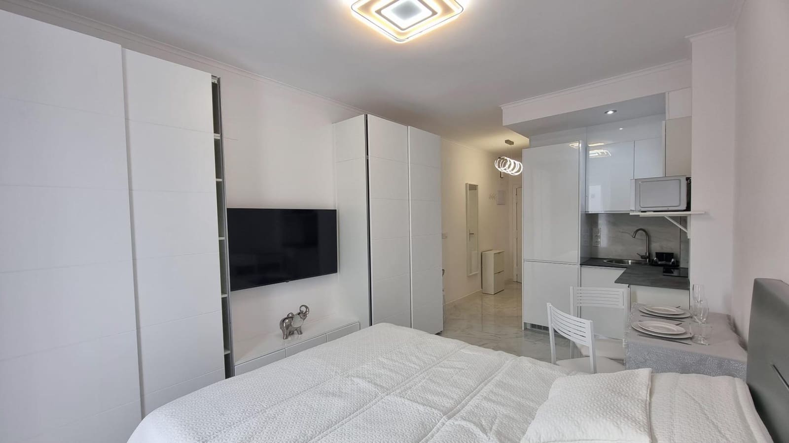 Studio na sprzedaż w Torrevieja - 112 900 € (Ref: 8670480)