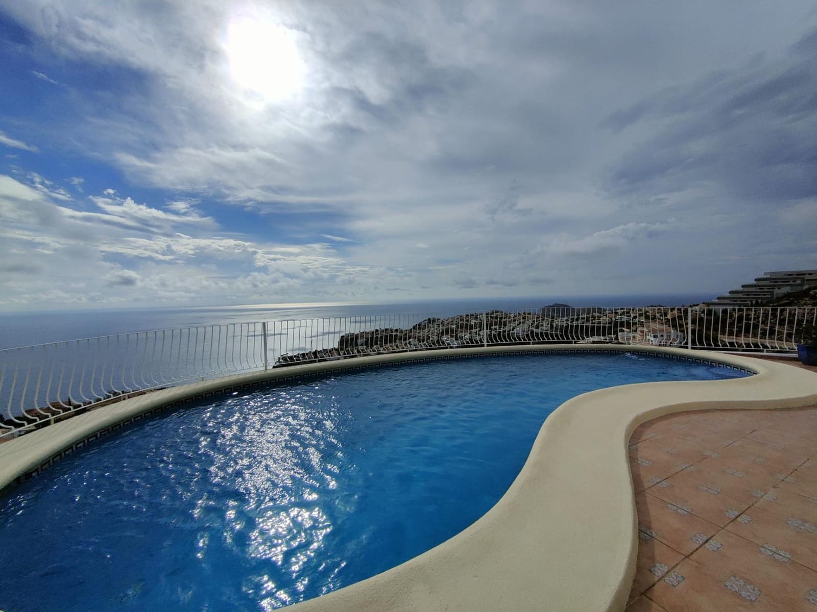 3 chambre Villa/Maison à vendre à Benitachell / Benitatxell avec piscine garage - 695 000 € (Ref: 8679850)