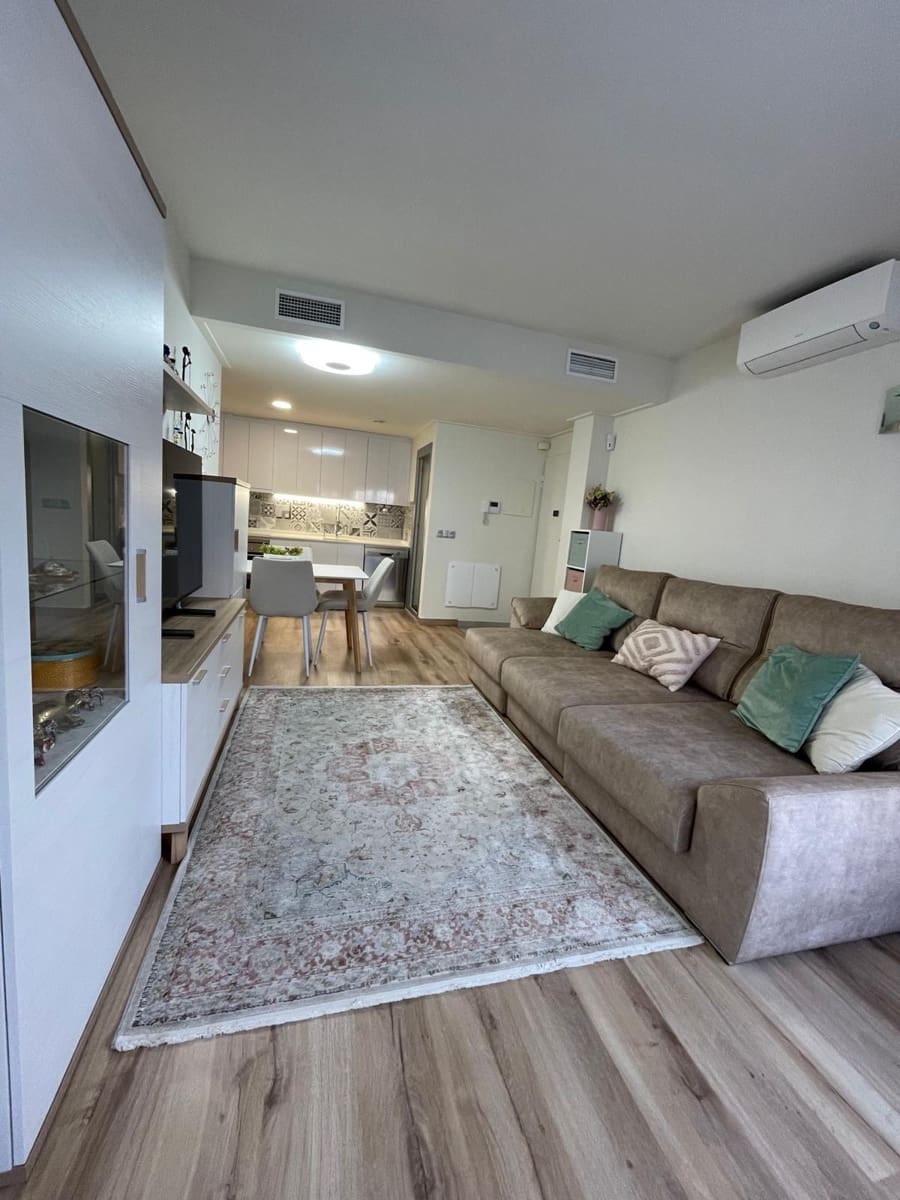 2 bedroom Bungalow for sale in La Veleta with pool - € 239,900 (Ref: 8686333)