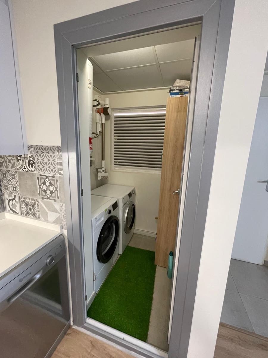 2 bedroom Bungalow for sale in La Veleta with pool - € 239,900 (Ref: 8686333)