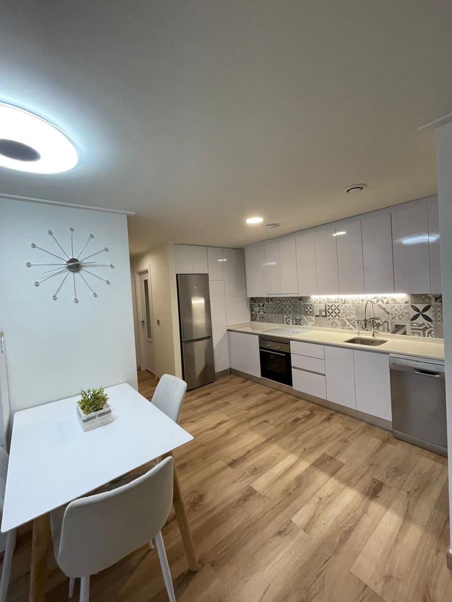 2 bedroom Bungalow for sale in La Veleta with pool - € 239,900 (Ref: 8686333)