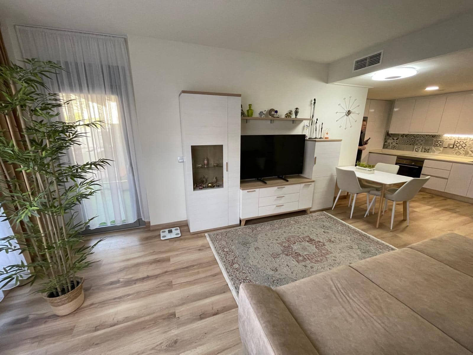 2 bedroom Bungalow for sale in La Veleta with pool - € 239,900 (Ref: 8686333)