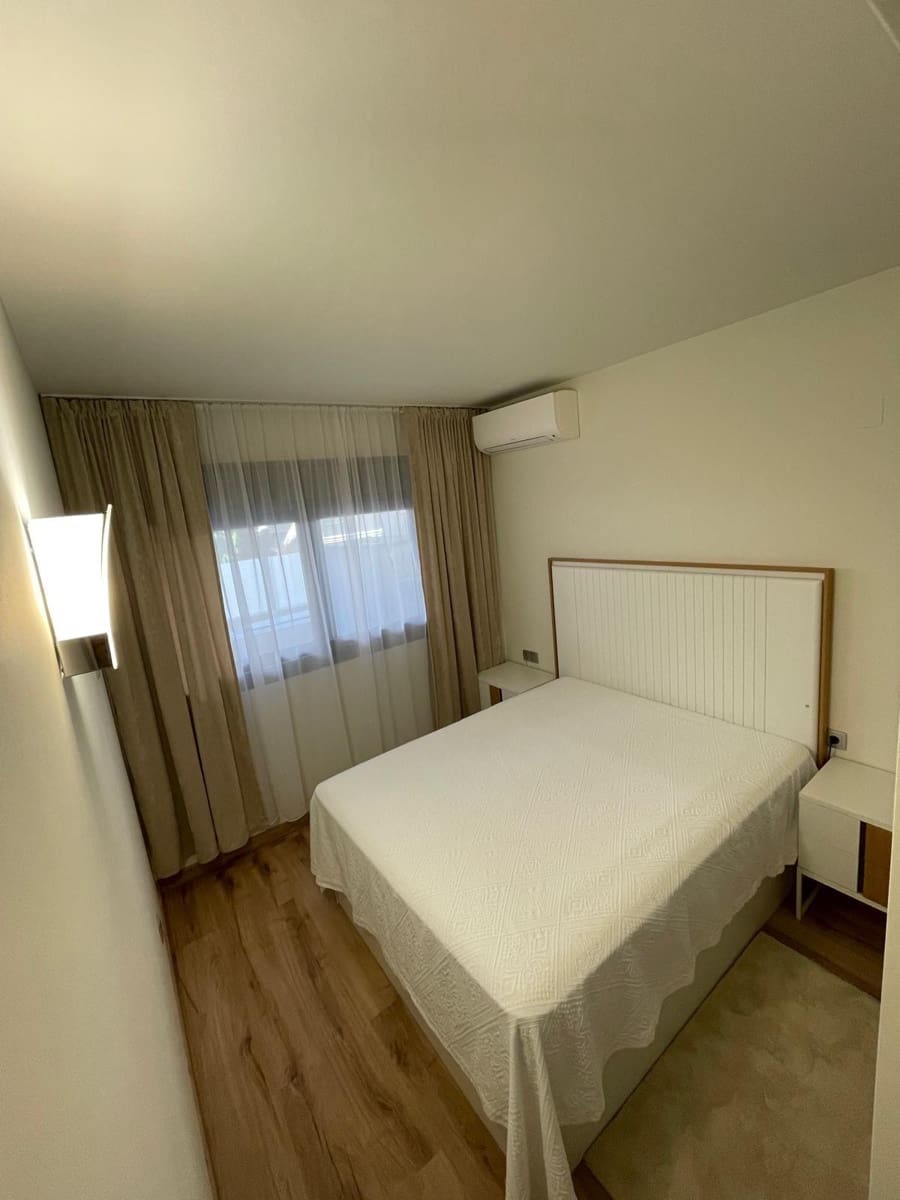 2 bedroom Bungalow for sale in La Veleta with pool - € 239,900 (Ref: 8686333)