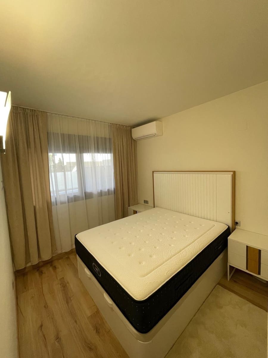 2 bedroom Bungalow for sale in La Veleta with pool - € 239,900 (Ref: 8686333)