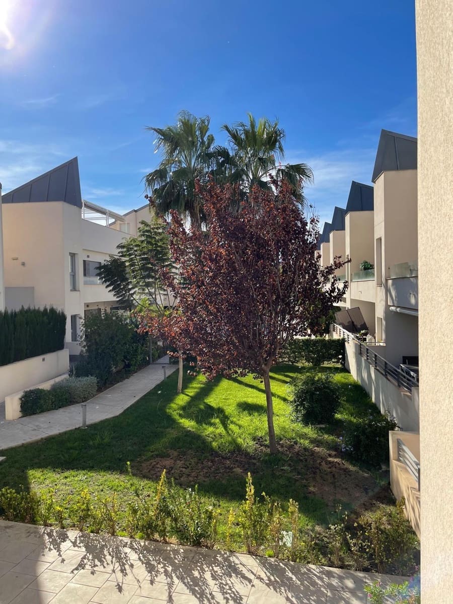 2 bedroom Bungalow for sale in La Veleta with pool - € 239,900 (Ref: 8686333)