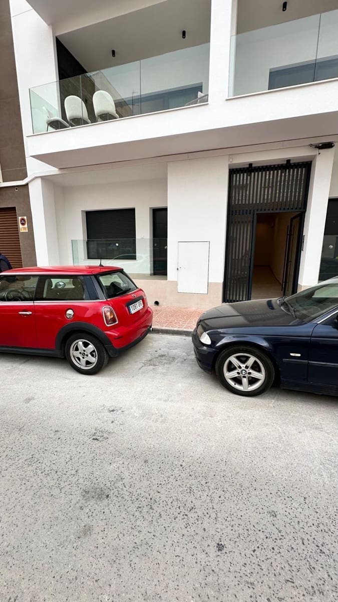 Apartamento de 3 habitaciones en Guardamar del Segura en venta - 249.500 € (Ref: 8688969)