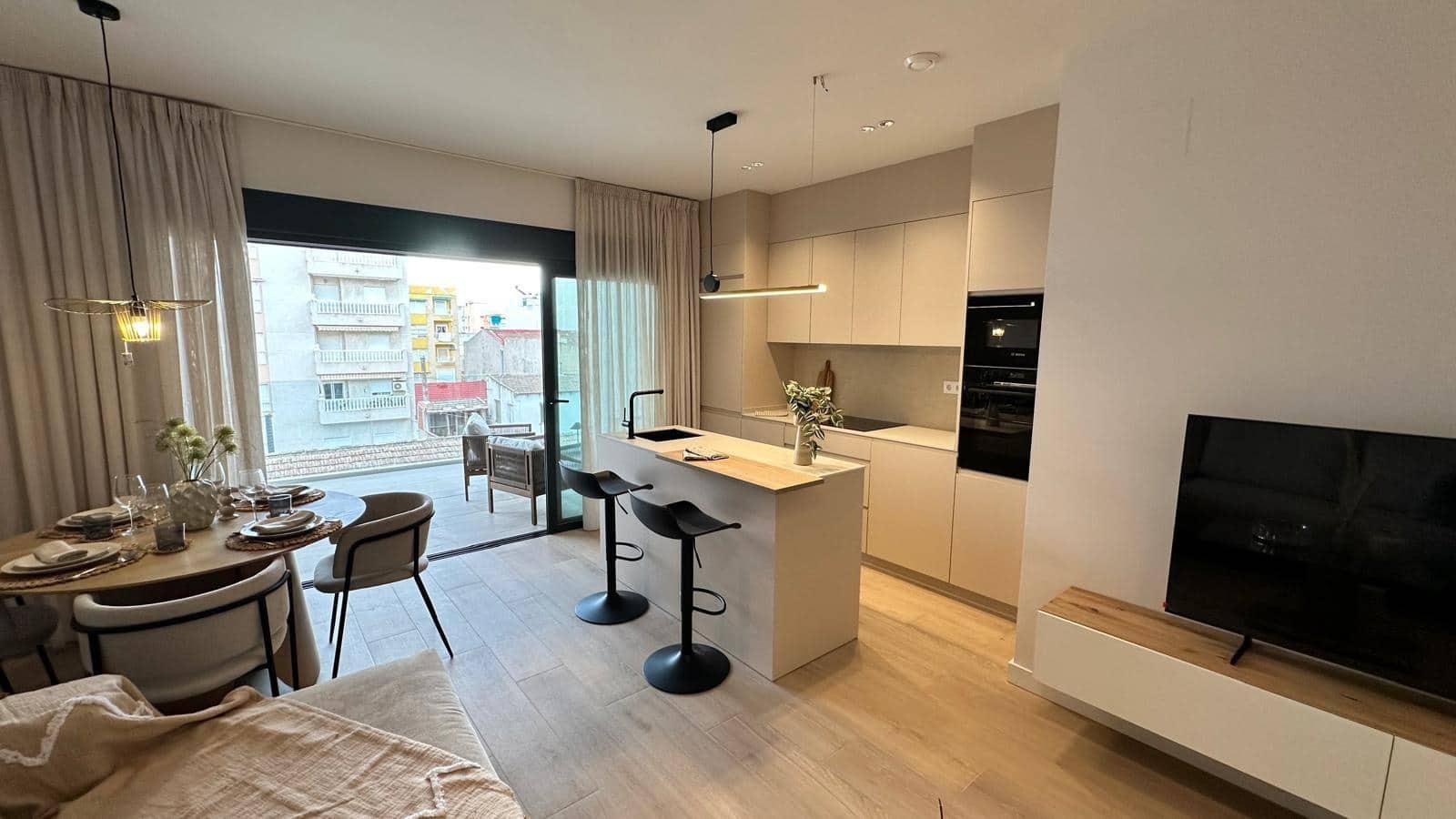 Apartamento de 3 habitaciones en Guardamar del Segura en venta - 249.500 € (Ref: 8688969)