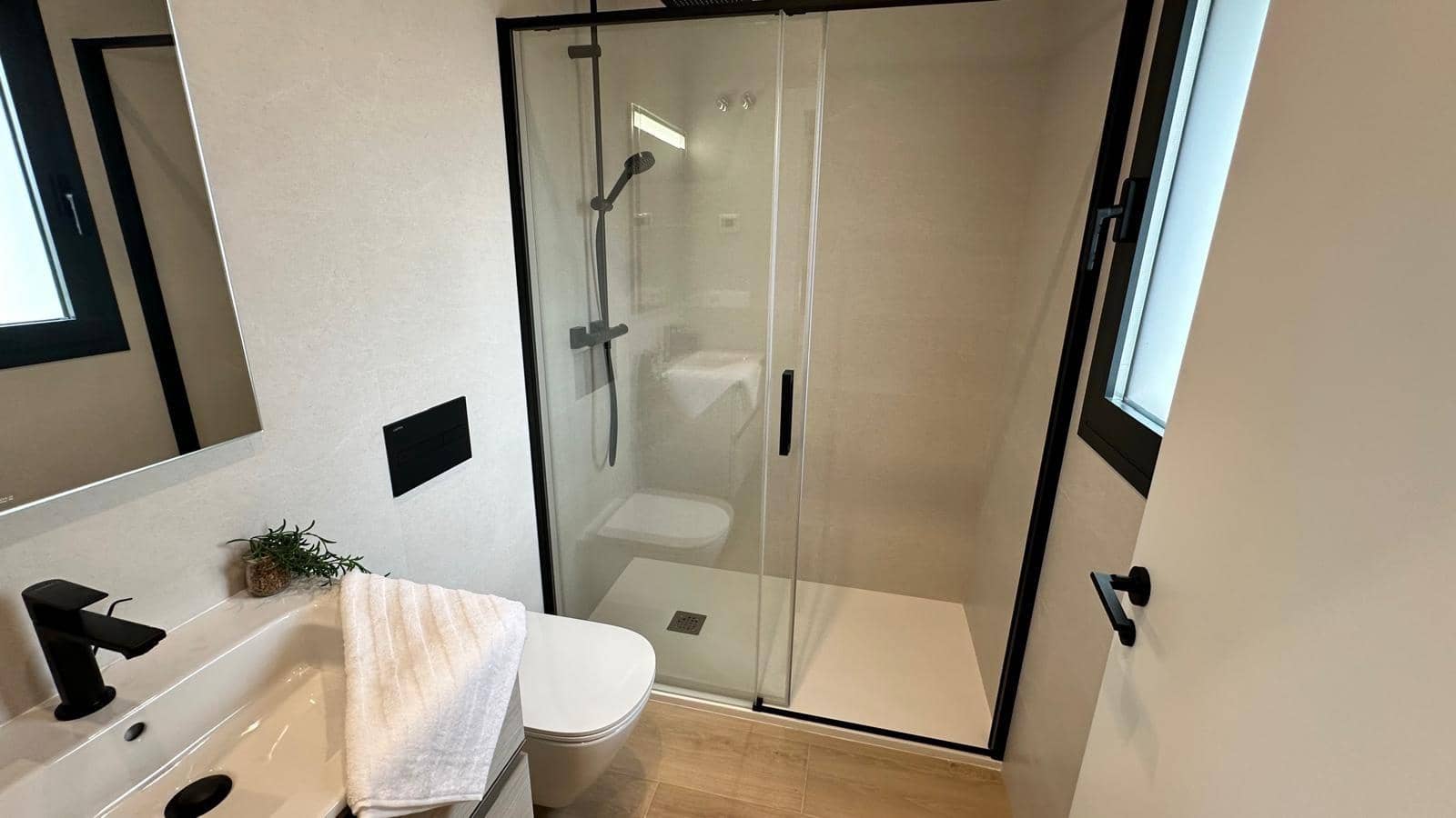 Apartamento de 3 habitaciones en Guardamar del Segura en venta - 249.500 € (Ref: 8688969)