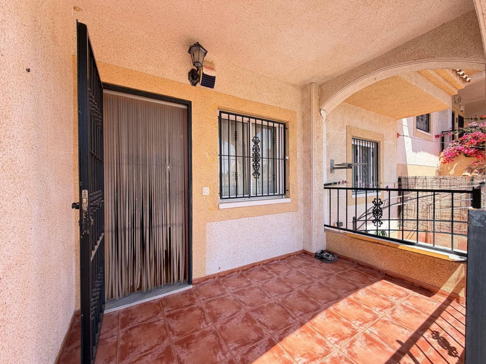 2 camera da letto Bungalow in vendita in La Florida con piscina - 132.000 € (Rif: 8688970)