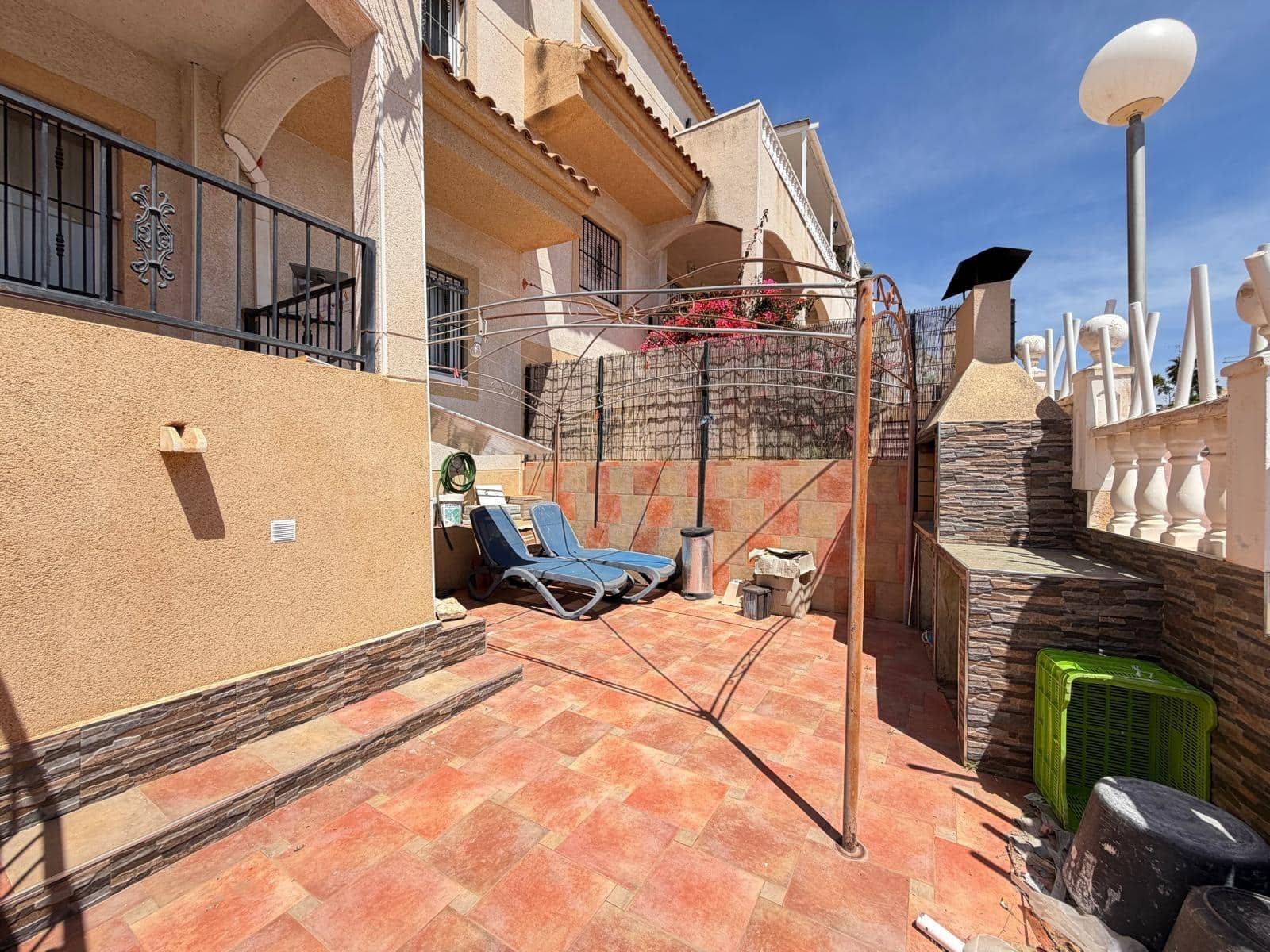 2 camera da letto Bungalow in vendita in La Florida con piscina - 132.000 € (Rif: 8688970)
