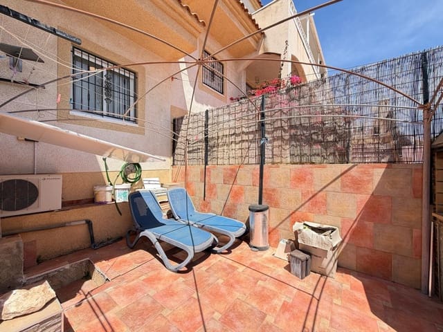 2 camera da letto Bungalow in vendita in La Florida, Orihuela con piscina - 132.000 € (Rif: 8688970)