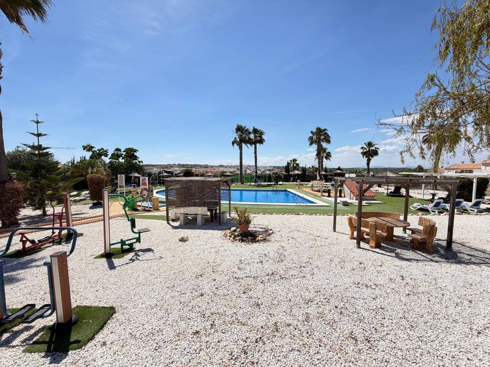 2 camera da letto Bungalow in vendita in La Florida con piscina - 132.000 € (Rif: 8688970)