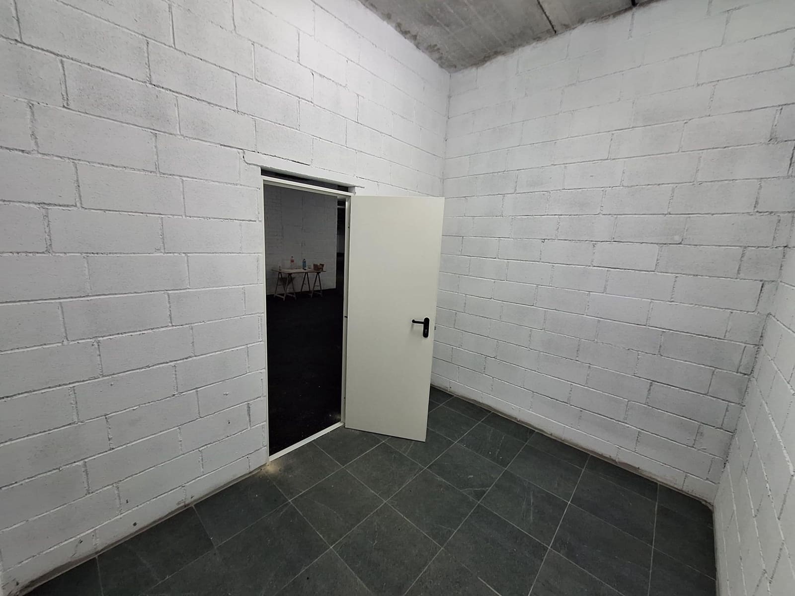 Garage til salg i Salinas - € 17.200 (Ref: 8701821)