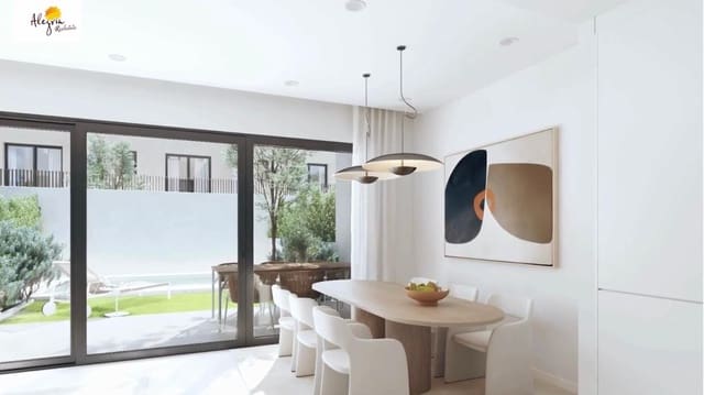 4 bedroom Terraced Villa for sale in Sagunto / Sagunt - € 345,000 (Ref: 8701823)