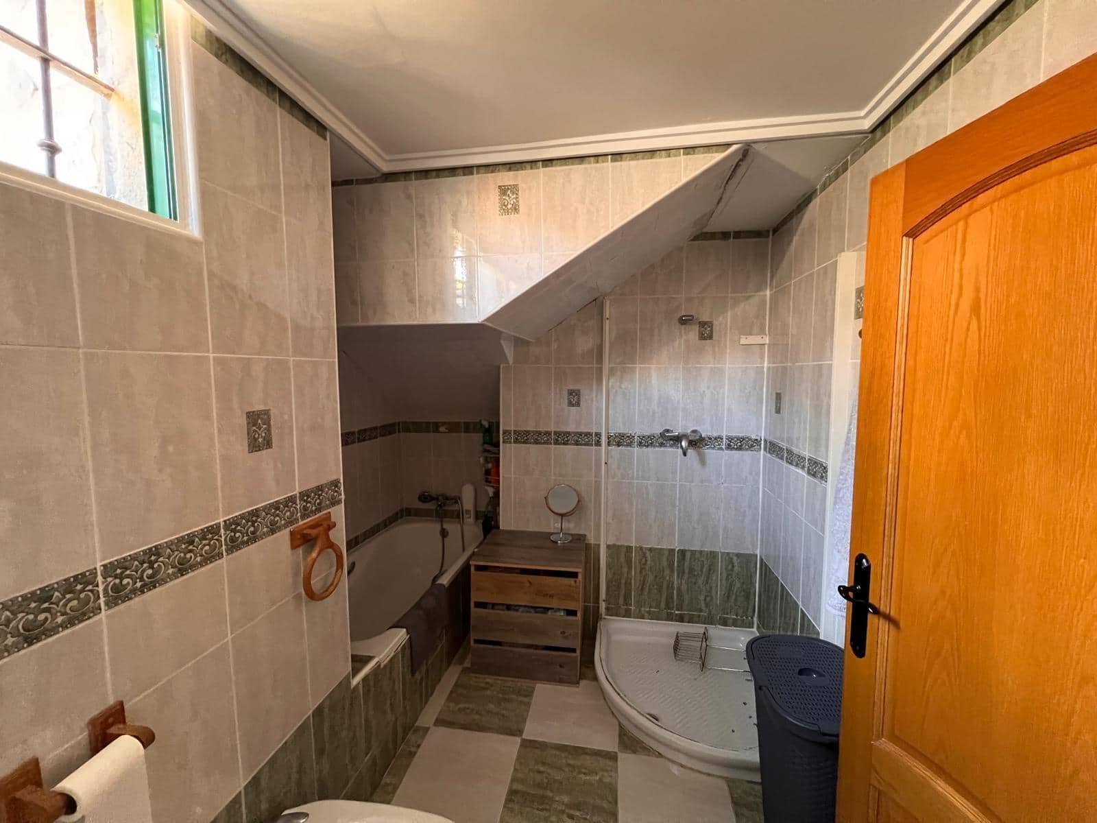 8 soveværelse Villa til salg i Benidorm med swimmingpool - € 890.000 (Ref: 8703950)