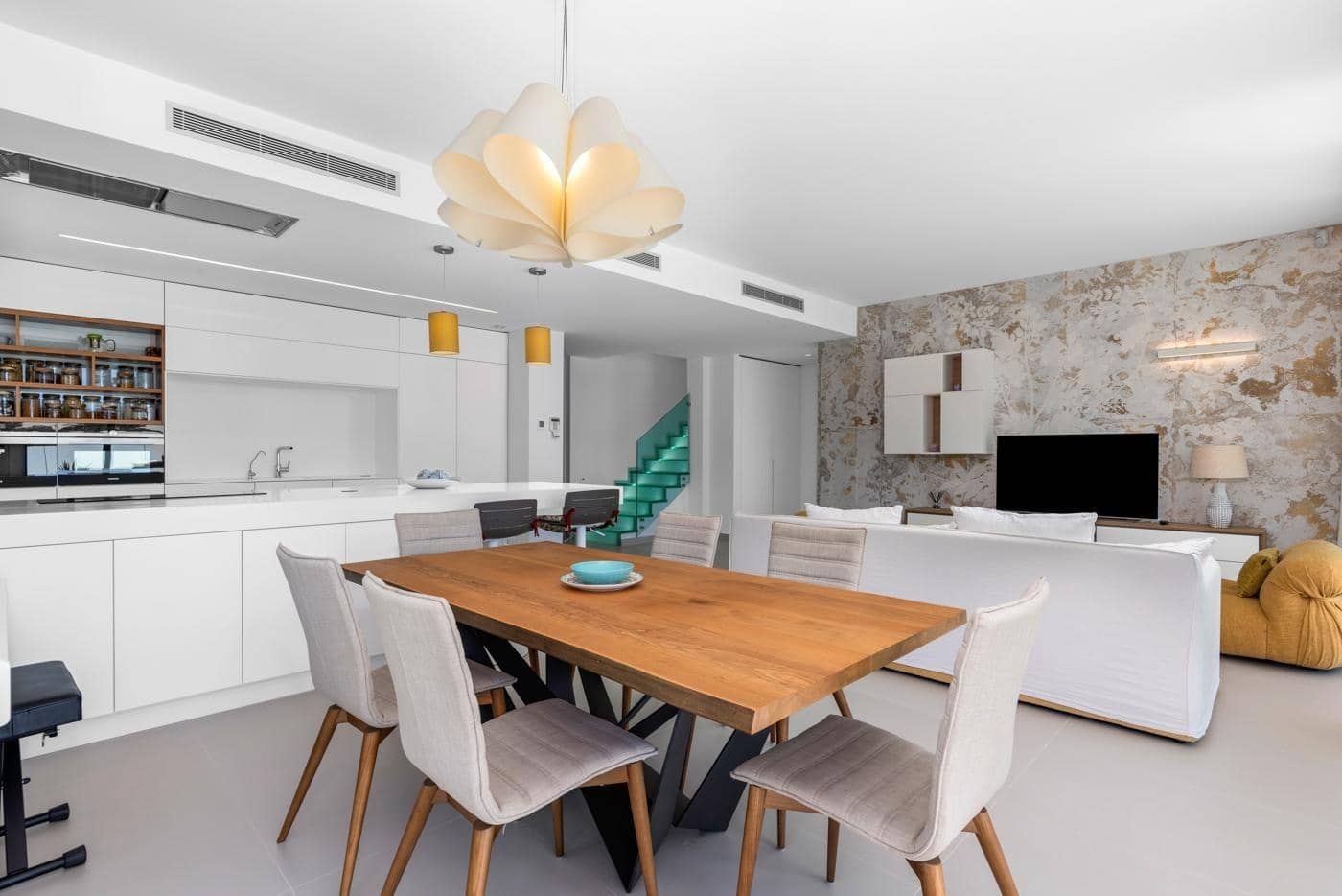 4 bedroom Villa for sale in Campoamor with pool garage - € 1,465,000 (Ref: 8735703)