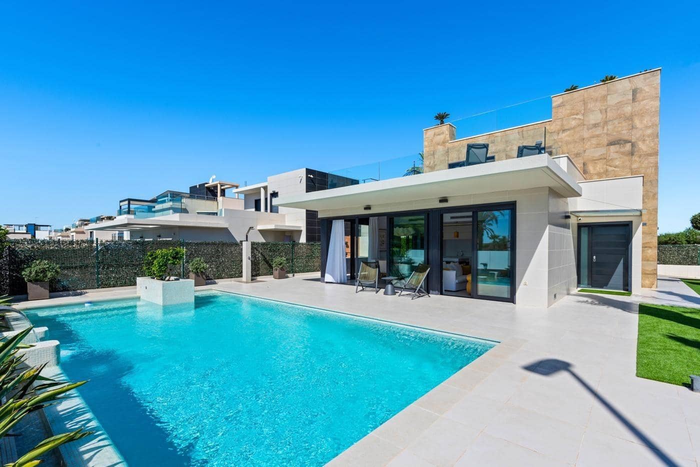 4 bedroom Villa for sale in Campoamor with pool garage - € 1,465,000 (Ref: 8735703)