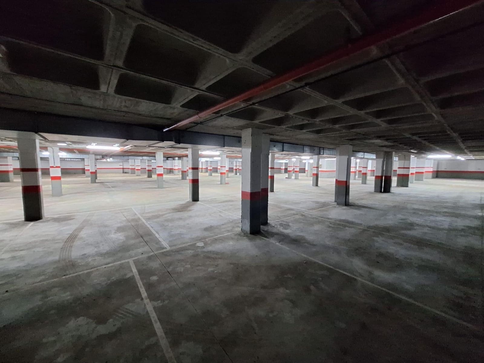 Garage til salg i Oviedo - € 11.800 (Ref: 8735705)