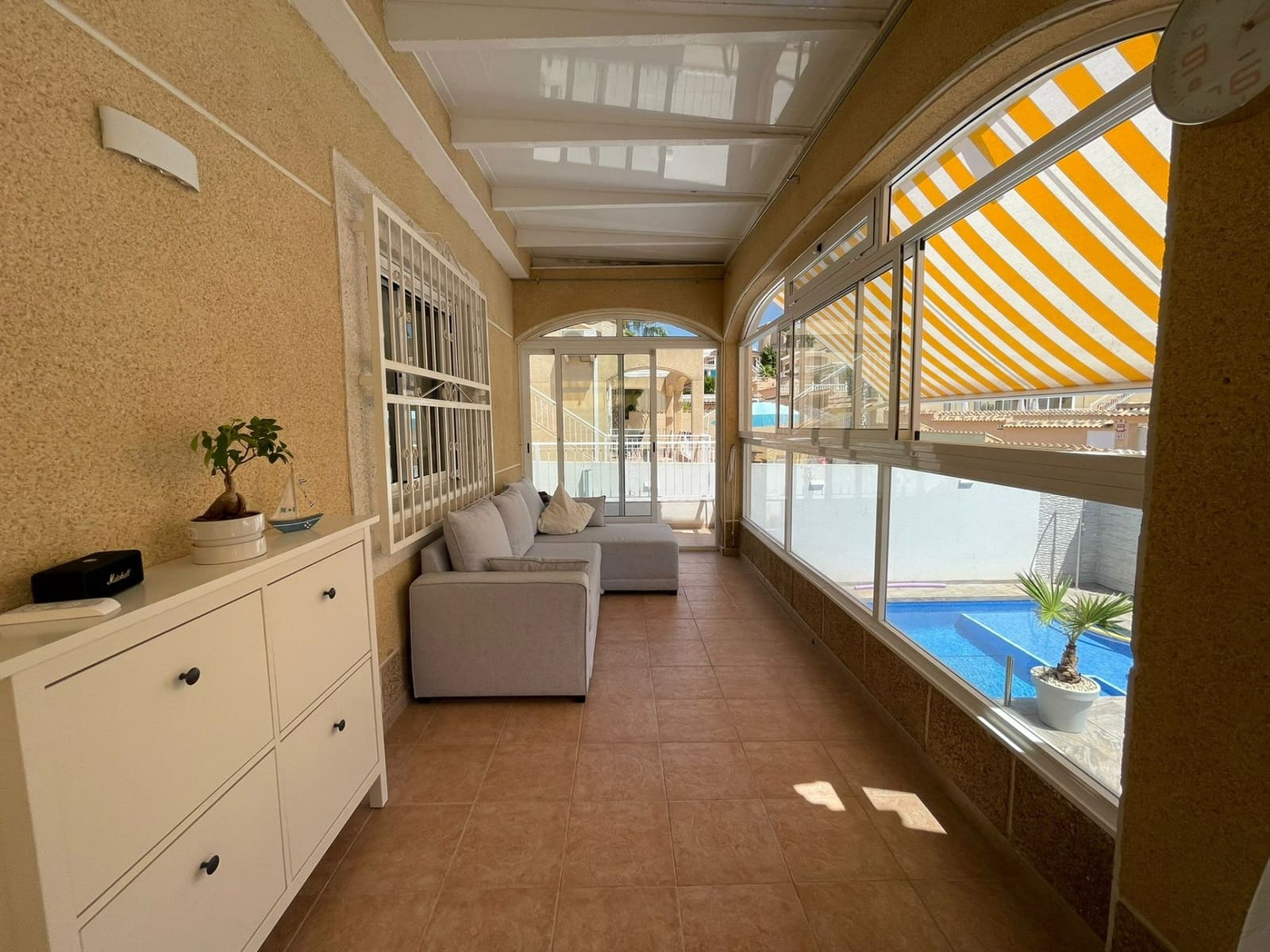 3 bedroom Villa for sale in Los Altos with pool - € 340,000 (Ref: 8735709)
