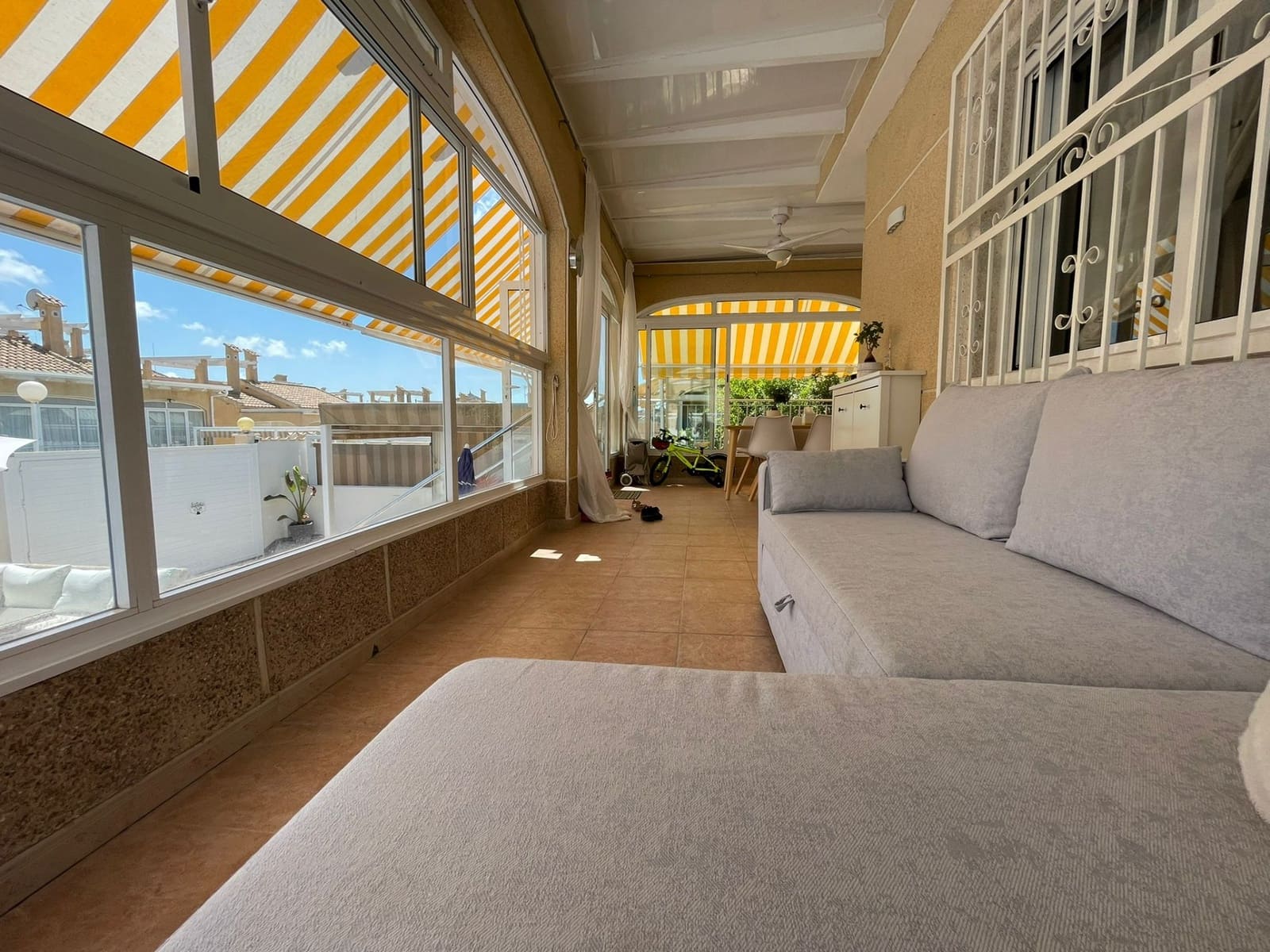 3 bedroom Villa for sale in Los Altos with pool - € 340,000 (Ref: 8735709)