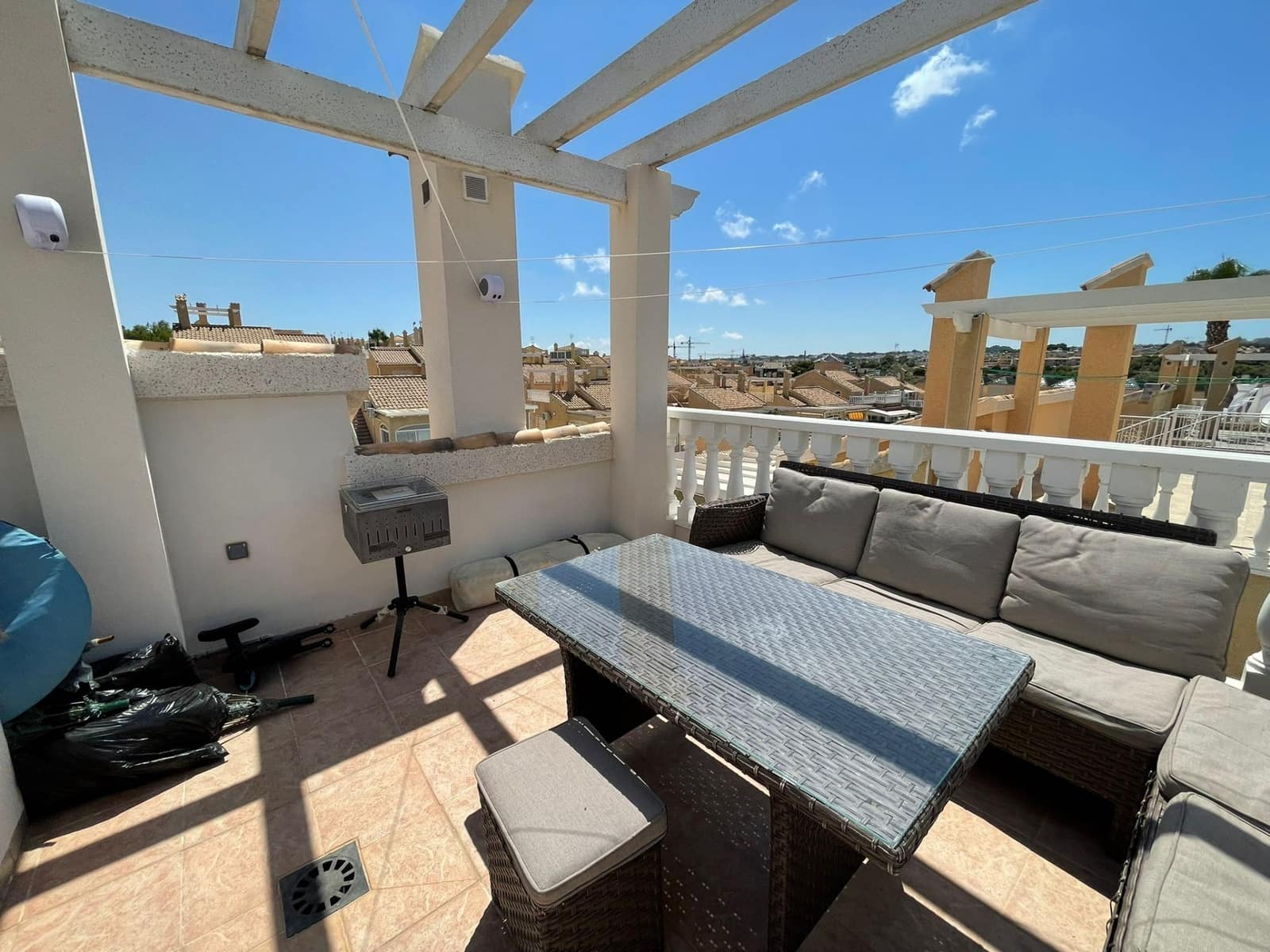 3 bedroom Villa for sale in Los Altos with pool - € 340,000 (Ref: 8735709)