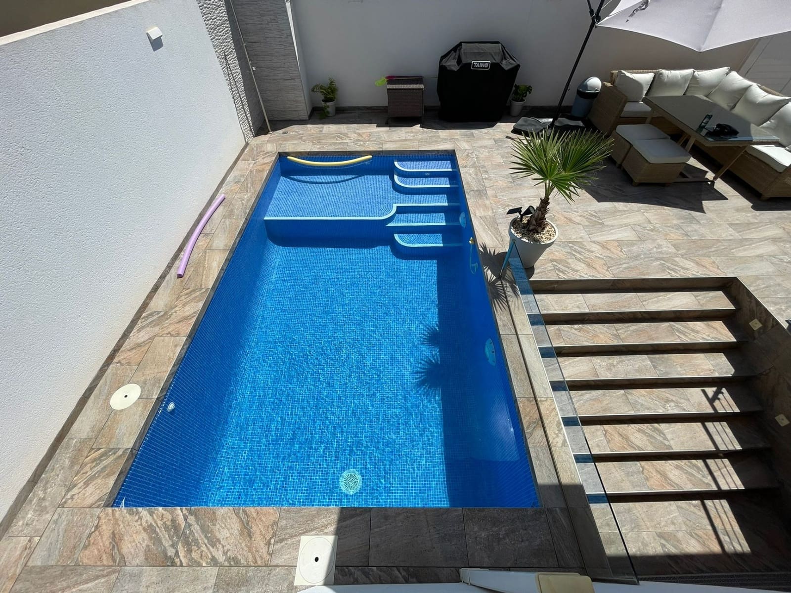 3 bedroom Villa for sale in Los Altos with pool - € 340,000 (Ref: 8735709)