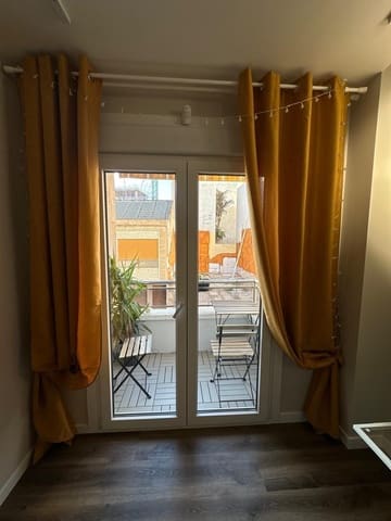 2 bedroom Apartment for sale in Las Piscinas Naturales, Torrevieja - € 170,000 (Ref: 8743609)