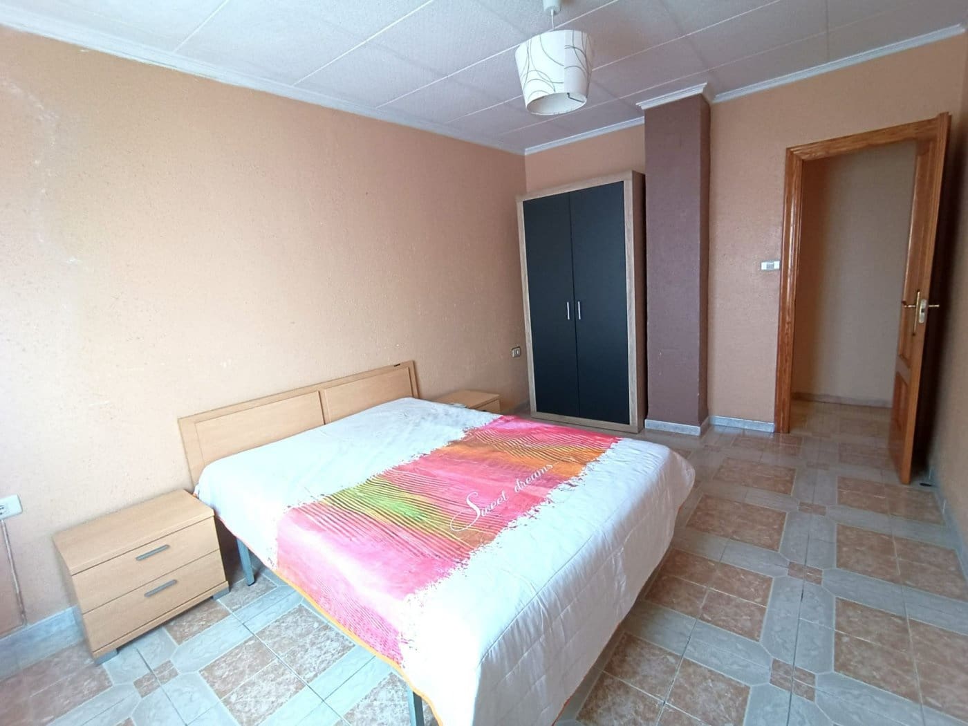 3 soverom Leilighet til salgs i Alicante by - € 130 000 (Ref: 8758077)