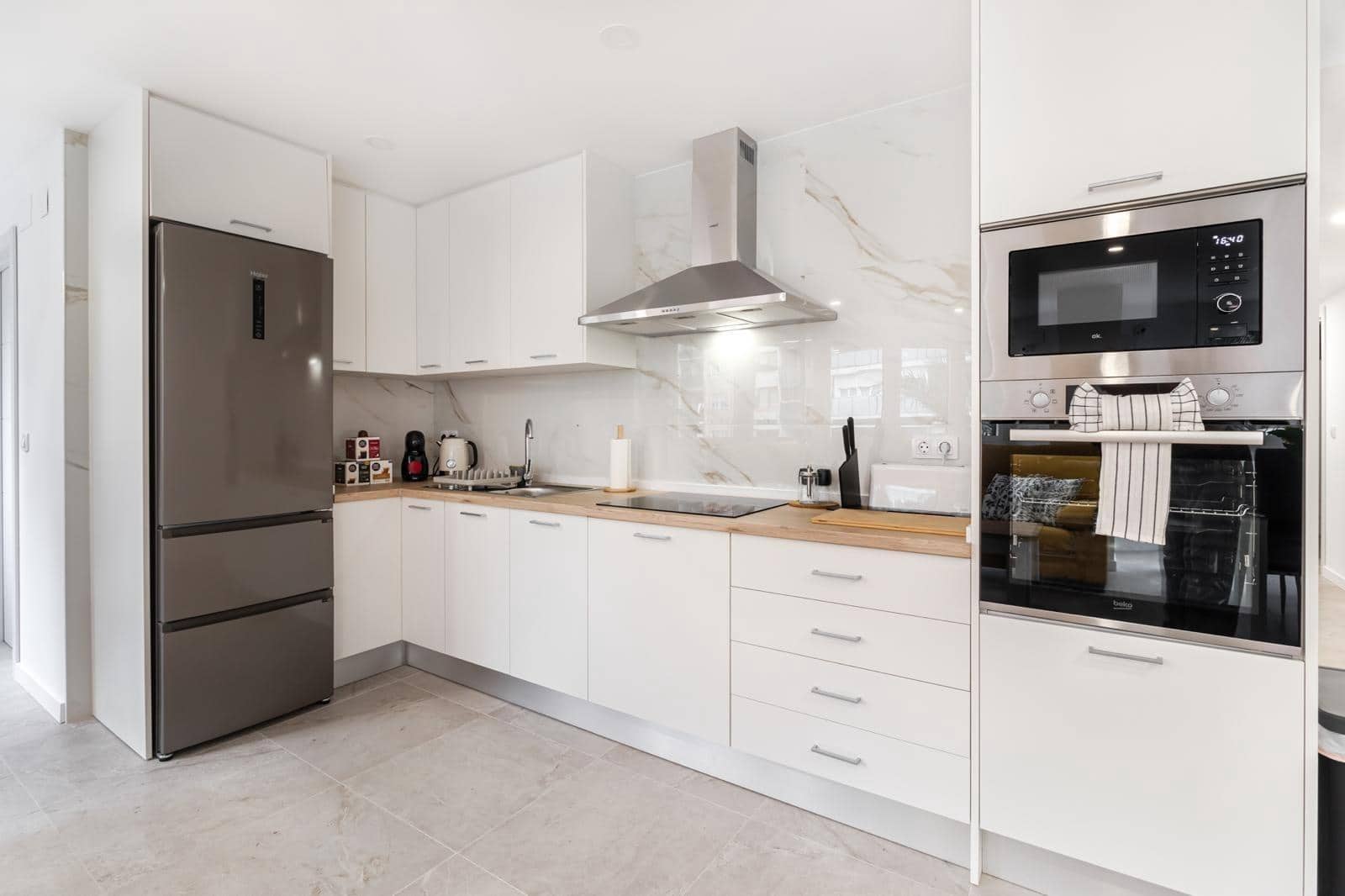 6 bedroom Apartment for sale in Alicante / Alacant city - € 425,000 (Ref: 8802040)