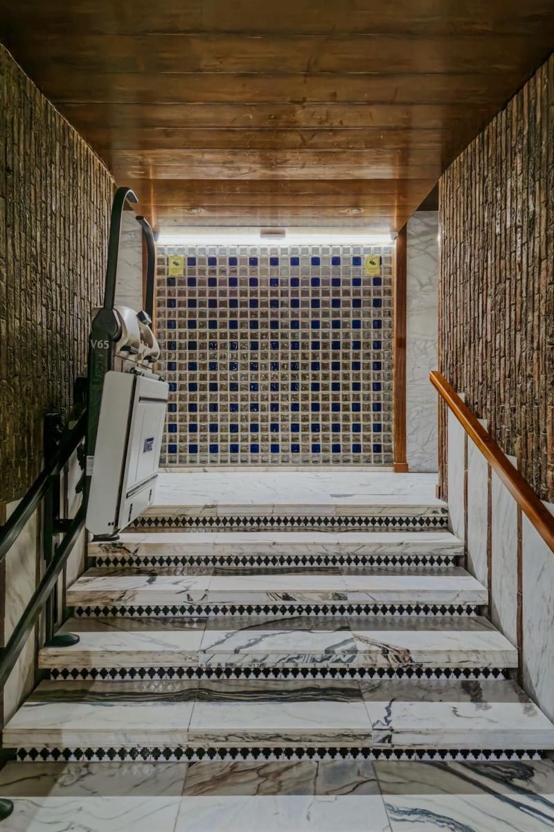 6 bedroom Apartment for sale in Alicante / Alacant city - € 425,000 (Ref: 8802040)