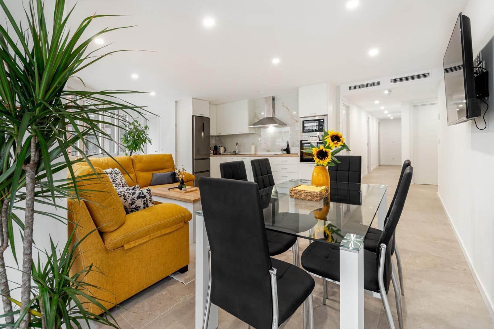 6 bedroom Apartment for sale in Alicante / Alacant city - € 425,000 (Ref: 8802040)