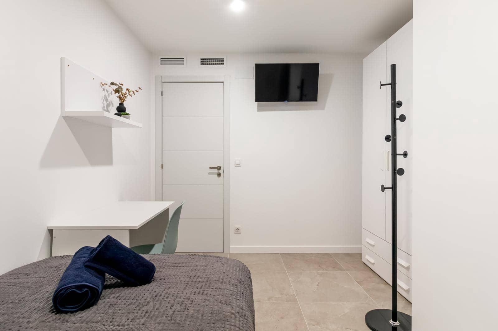 6 bedroom Apartment for sale in Alicante / Alacant city - € 425,000 (Ref: 8802040)