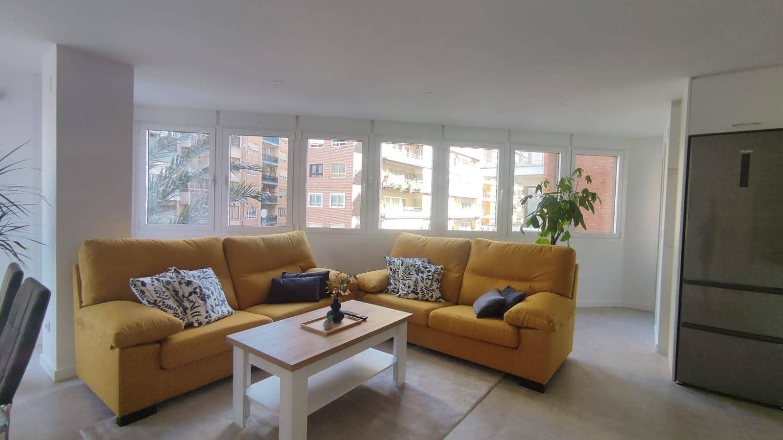6 bedroom Apartment for sale in Alicante / Alacant city - € 425,000 (Ref: 8802040)