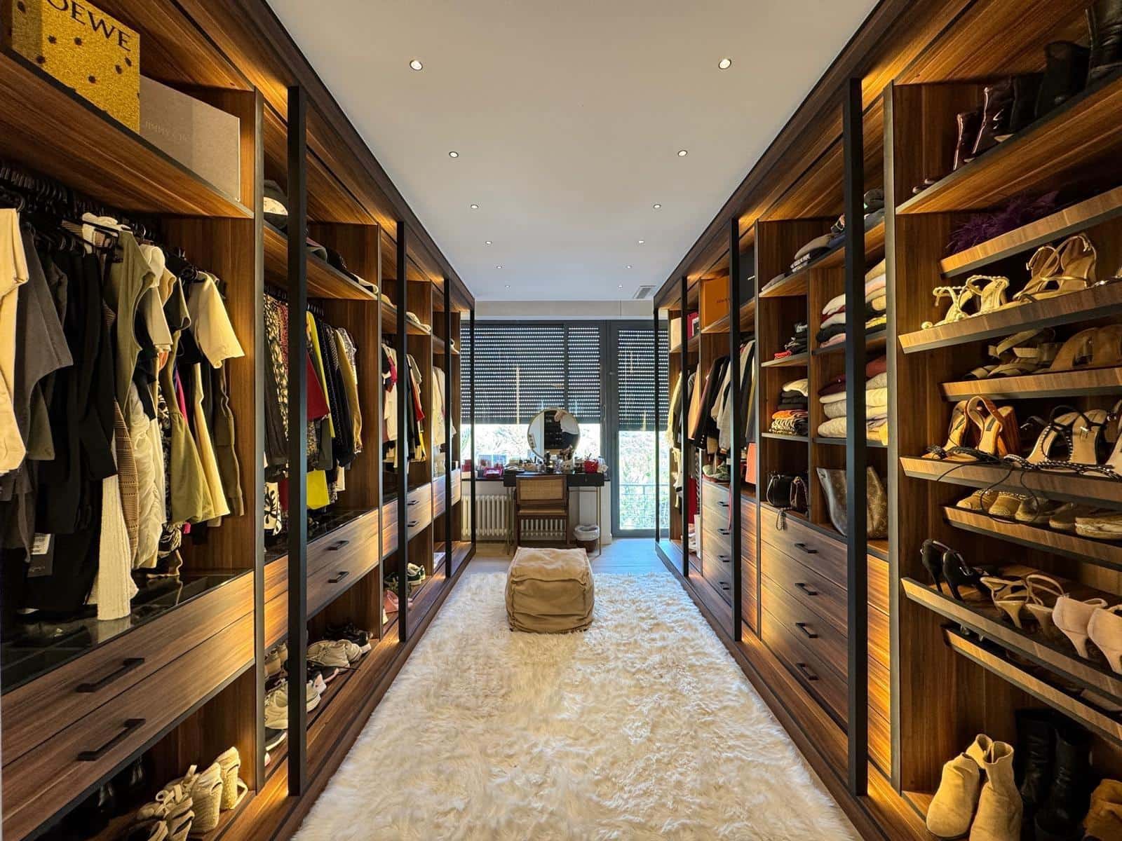 7 bedroom Villa for sale in Orihuela Costa with pool garage - € 3,950,000 (Ref: 8806430)