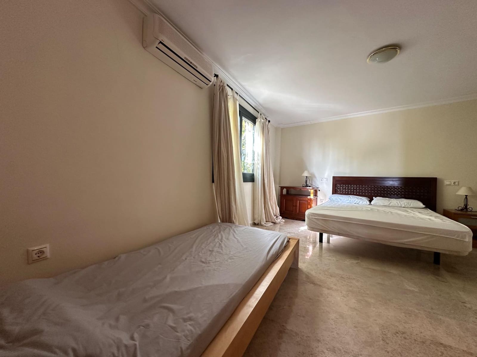 2 bedroom Apartment for sale in Altea with pool - € 350,000 (Ref: 8815976)