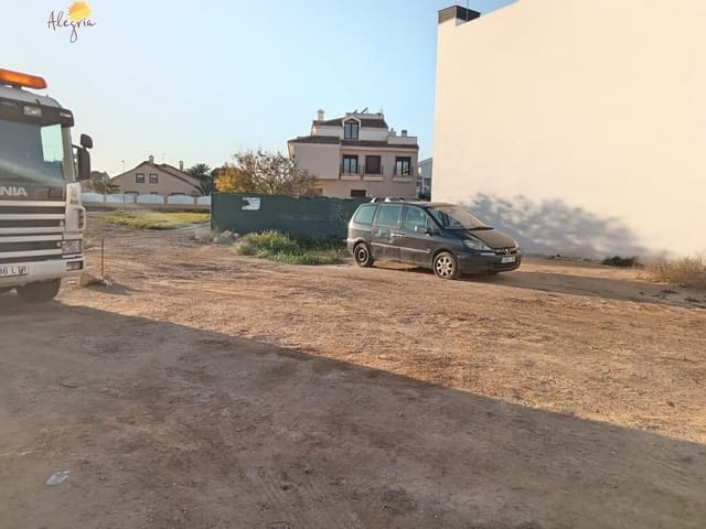 Building Plot for sale in San Pedro del Pinatar - € 79,900 (Ref: 8817983)