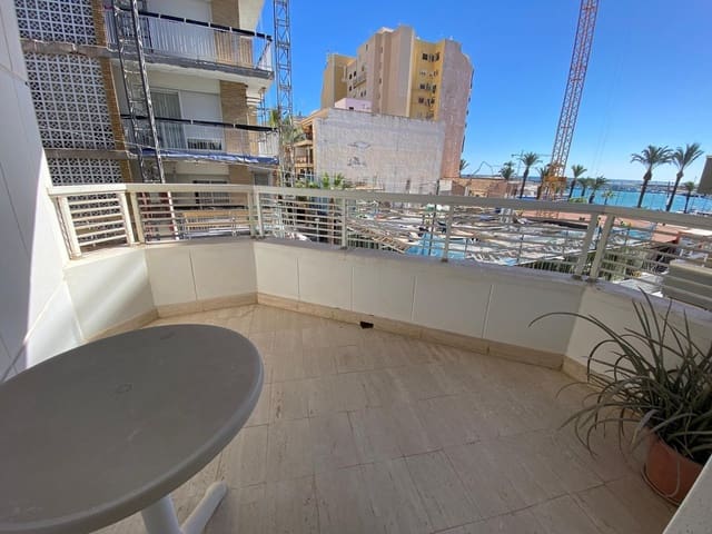 Apartamento de 4 habitaciones en Torrevieja en venta con garaje - 370.000 € (Ref: 8825311)