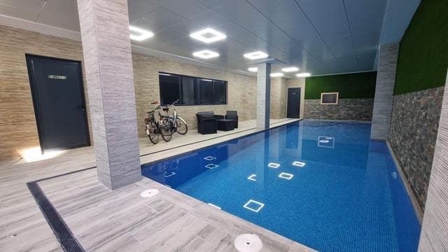 3 quarto Apartamento para venda em Playa del Cura, Torrevieja com piscina - 294 900 € (Ref: 8843503)