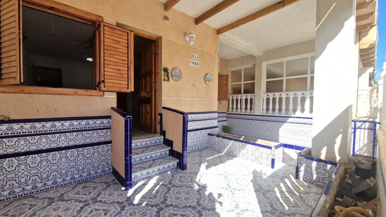 3 soveværelse Rækkehus til salg i Torrevieja med swimmingpool - € 185.000 (Ref: 8849770)