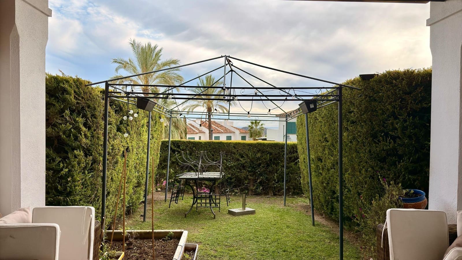 2 soverom Kjedet enebolig til salgs i Finestrat med svømmebasseng - € 350 000 (Ref: 8851670)