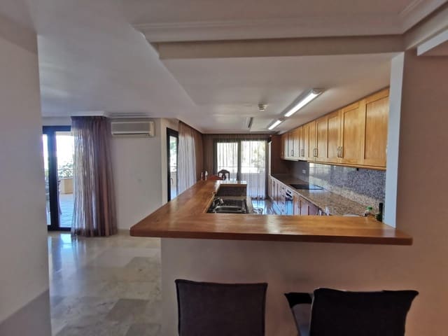 3 quarto Apartamento para venda em Altea com piscina - 545 000 € (Ref: 8855130)