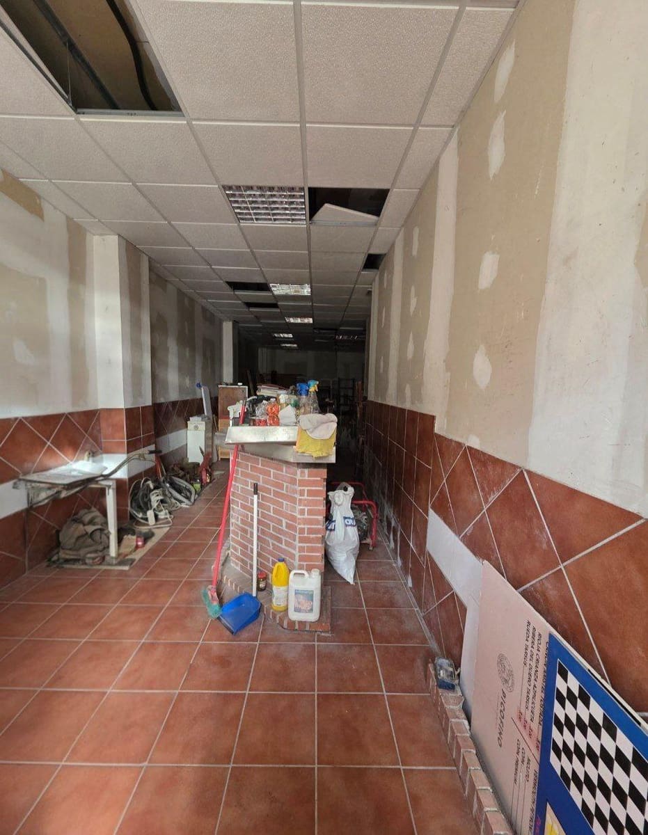 Virksomhed til salg i Oviedo - € 84.000 (Ref: 8862674)