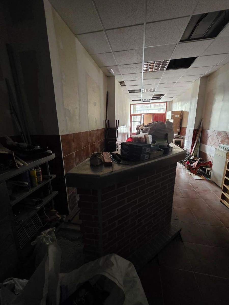 Virksomhed til salg i Oviedo - € 84.000 (Ref: 8862674)