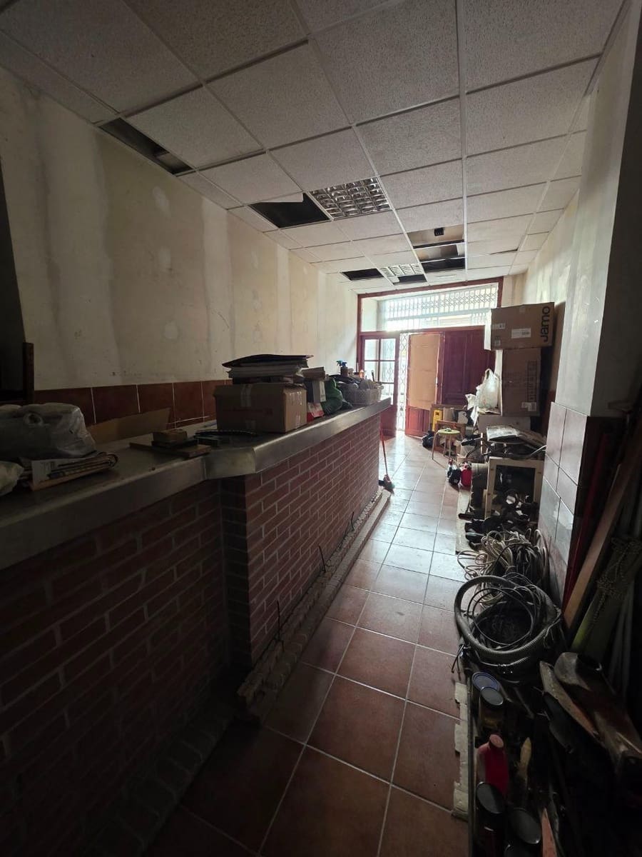 Virksomhed til salg i Oviedo - € 84.000 (Ref: 8862674)