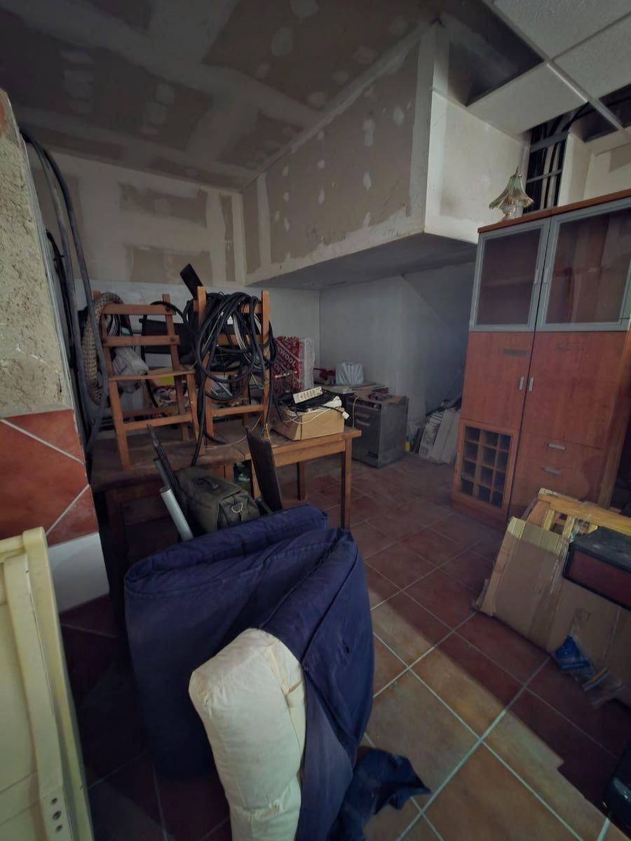 Virksomhed til salg i Oviedo - € 84.000 (Ref: 8862674)