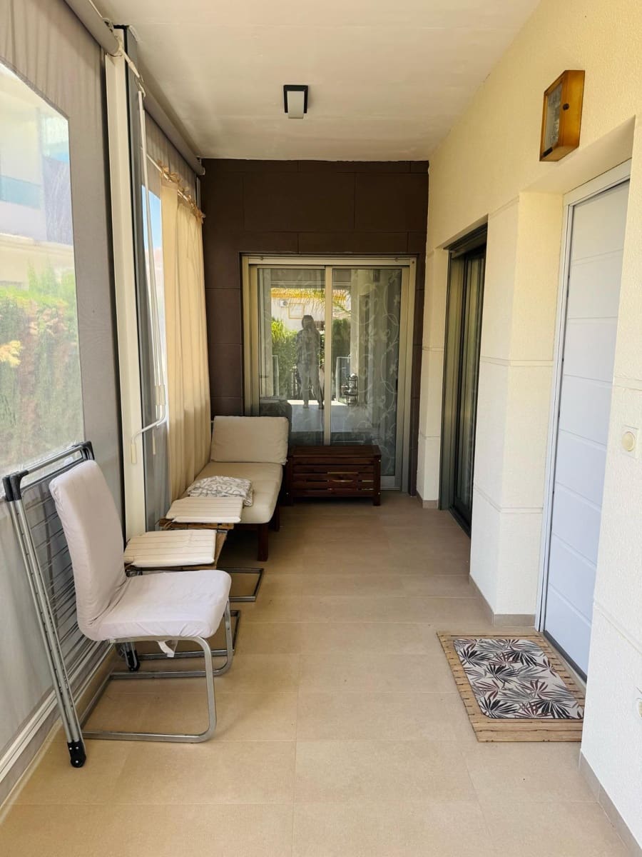 3 slaapkamer Villa te koop in Benijofar met zwembad - € 340.000 (Ref: 8867149)