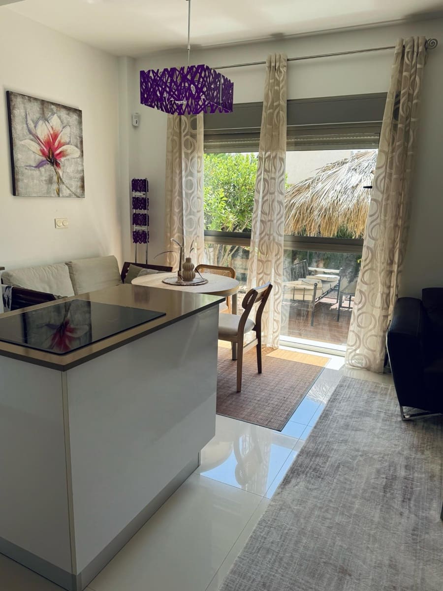 3 slaapkamer Villa te koop in Benijofar met zwembad - € 340.000 (Ref: 8867149)