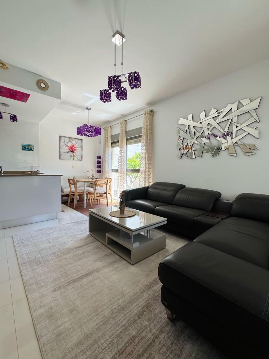 3 slaapkamer Villa te koop in Benijofar met zwembad - € 340.000 (Ref: 8867149)