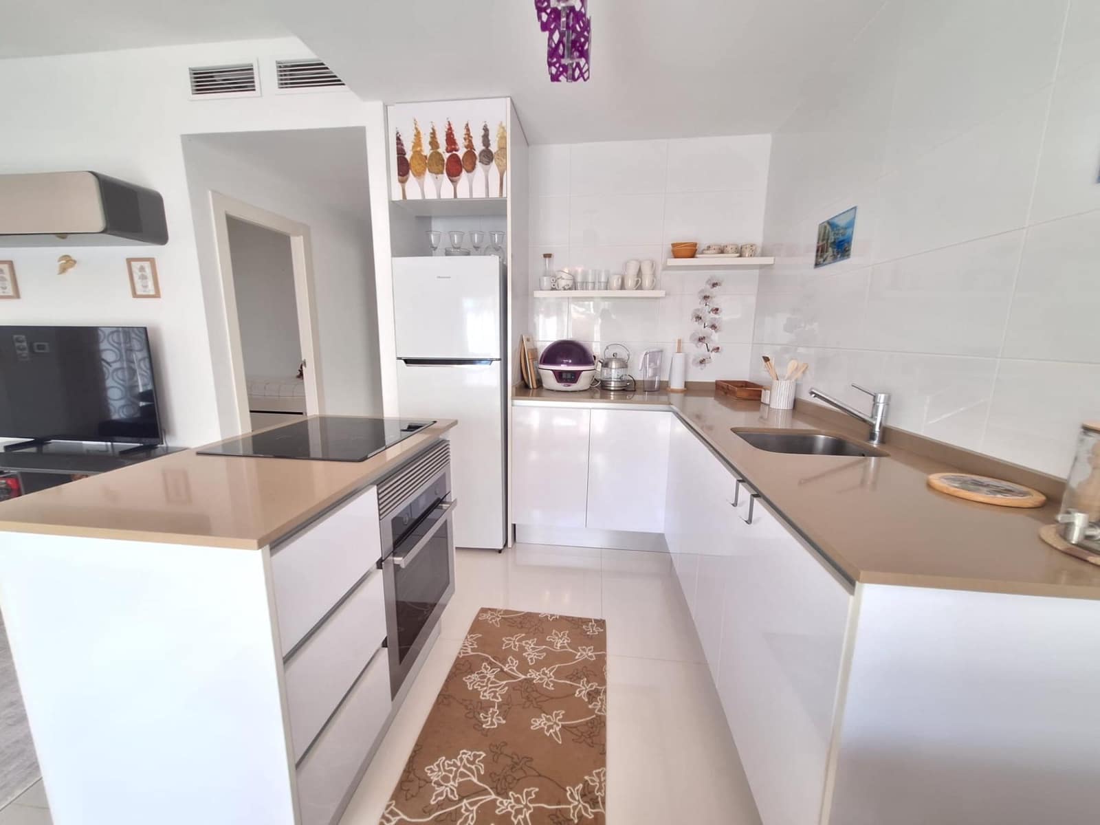 3 slaapkamer Villa te koop in Benijofar met zwembad - € 340.000 (Ref: 8867149)