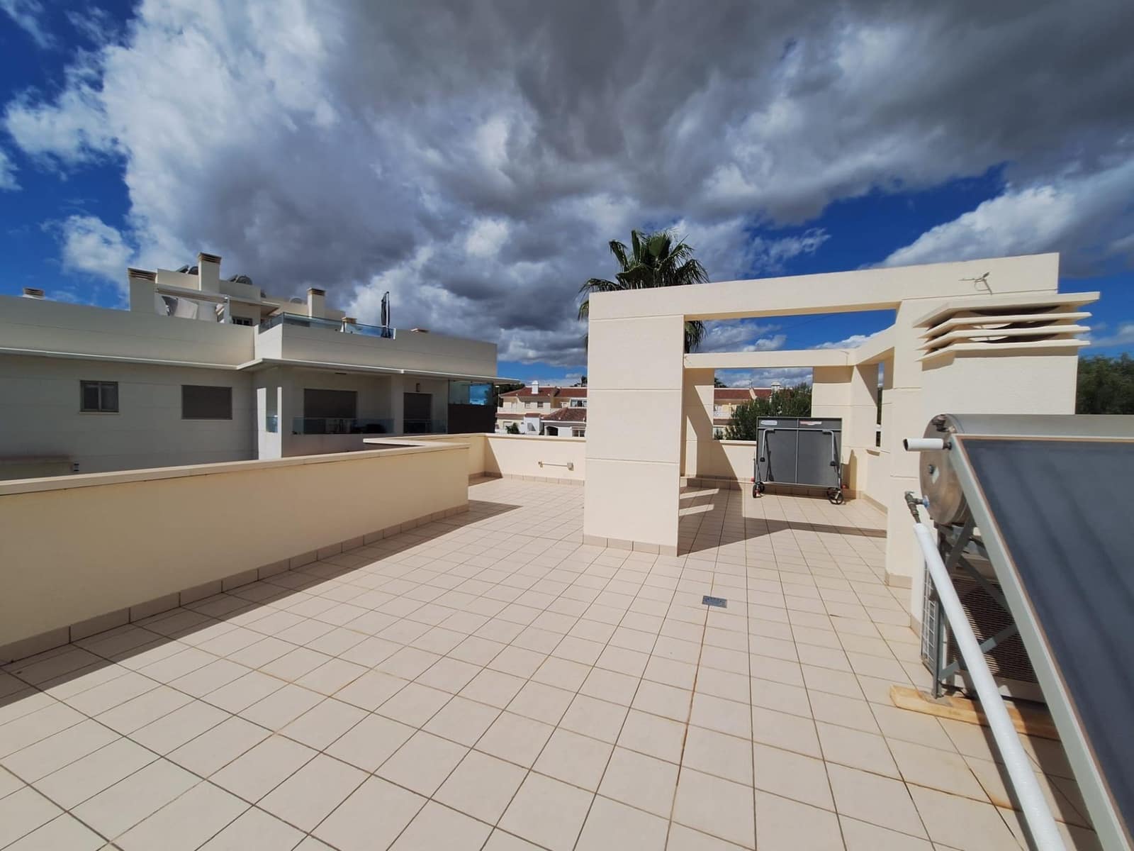 3 slaapkamer Villa te koop in Benijofar met zwembad - € 340.000 (Ref: 8867149)